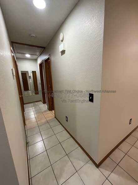 Building Photo - 1706 S F St