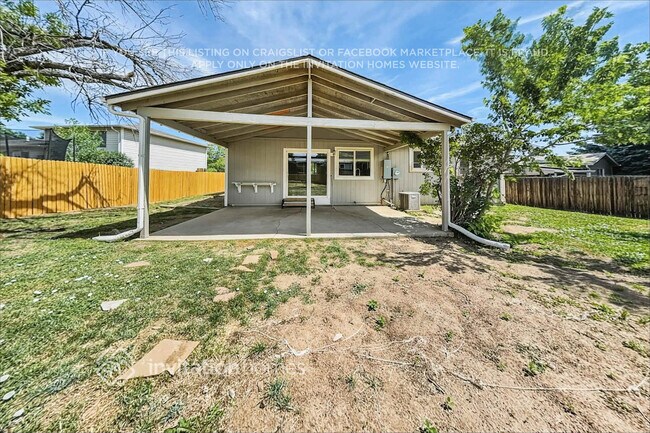 Building Photo - 16372 E Brown Dr
