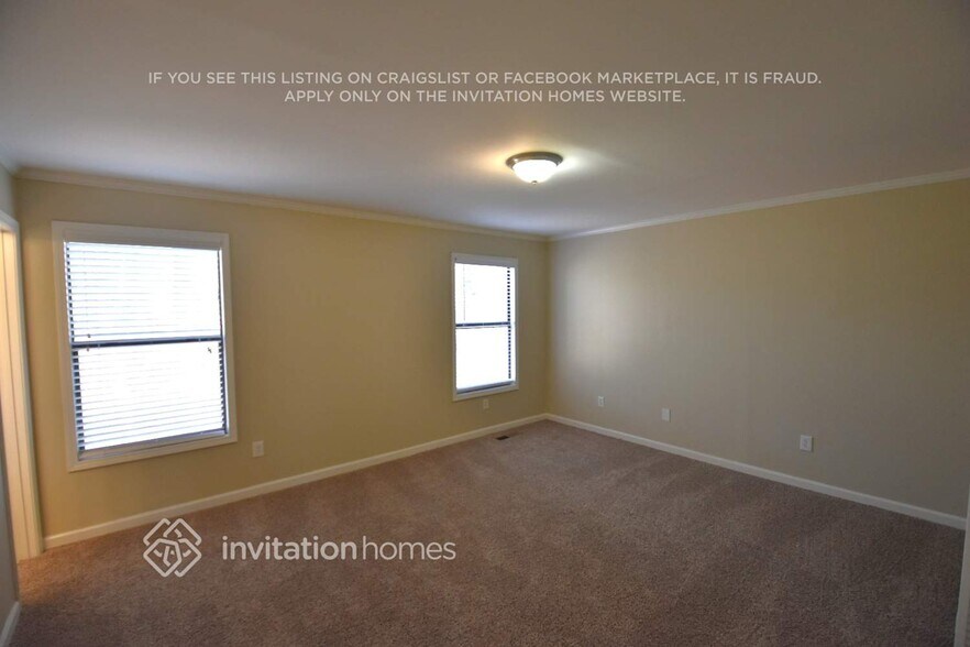 Building Photo - 2679 Forest Way NE