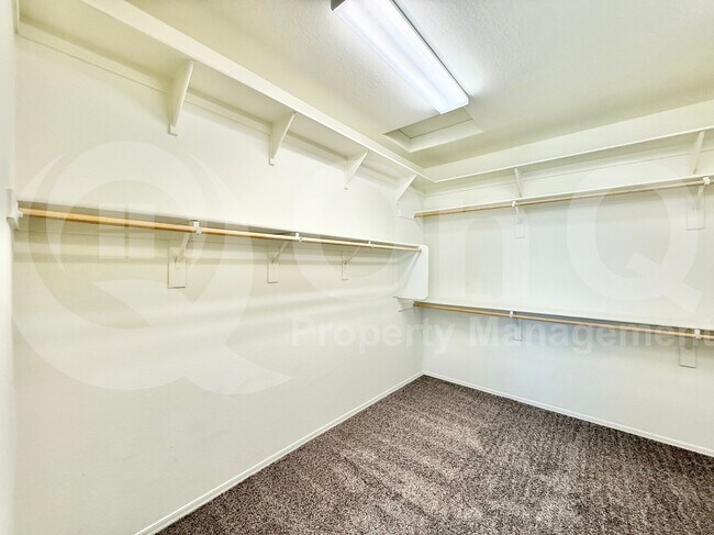 Building Photo - 9576 W Donald Dr