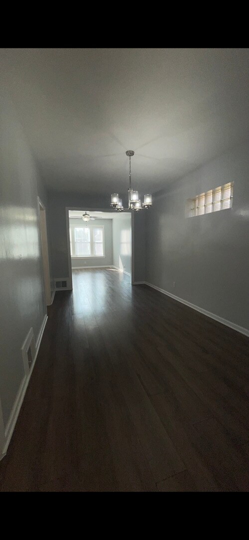 Building Photo - 4711 N Kenton Ave