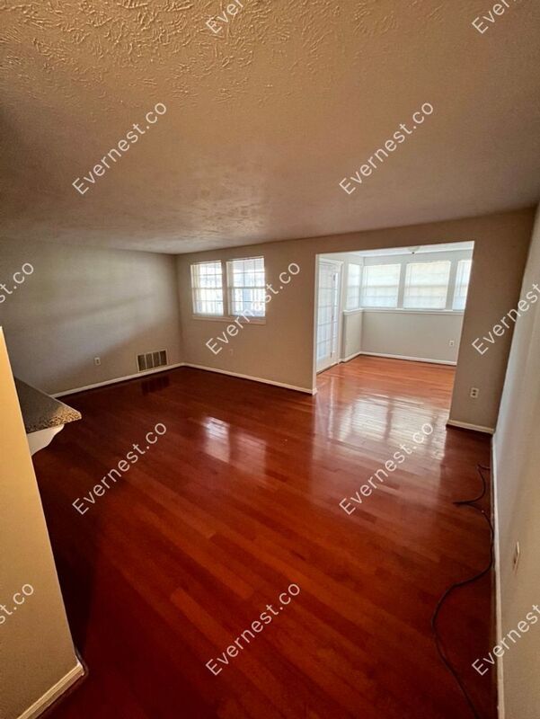 Building Photo - 10217 Wolfe Manor Ct