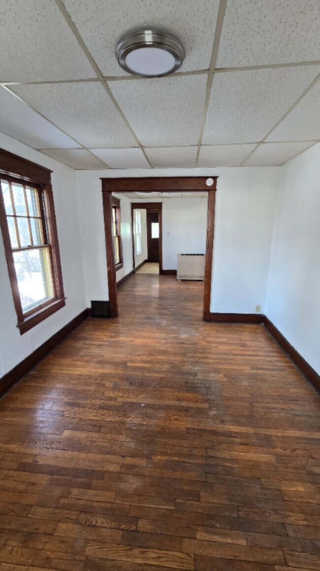 Building Photo - 1706 Tracy St