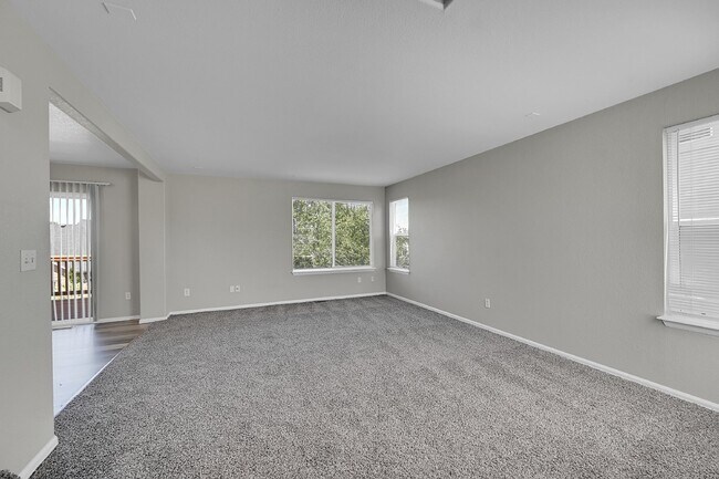 Building Photo - $2,295.95 - 4 bedroom, 2.5 baths, Charming home in Fountain with Big Fenced in Yard!