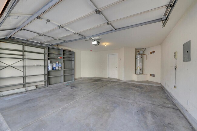 Building Photo - 3123 Mountainside Pkwy NE