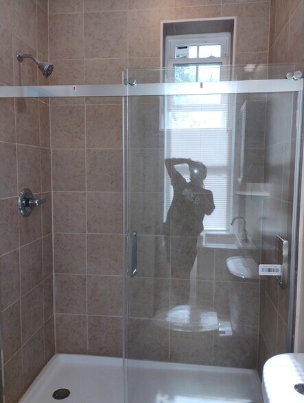 Building Photo - 3917 Park Heights Ave