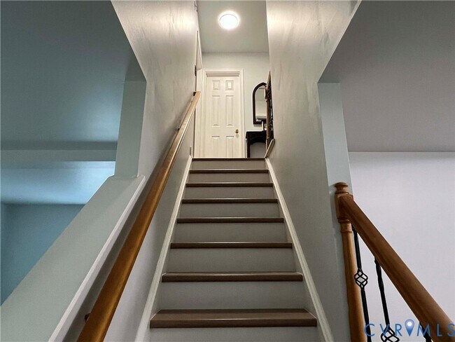 Building Photo - 1020 Telegraph Station Ln