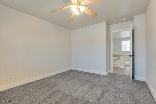 Building Photo - 3913 Diamond Ridge St