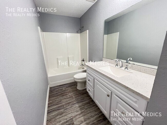 Building Photo - 2839 SW 165th Pl