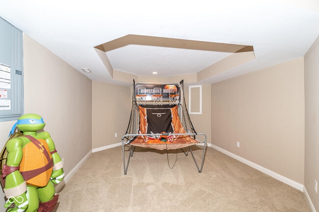 Building Photo - 10599 Geist View Dr