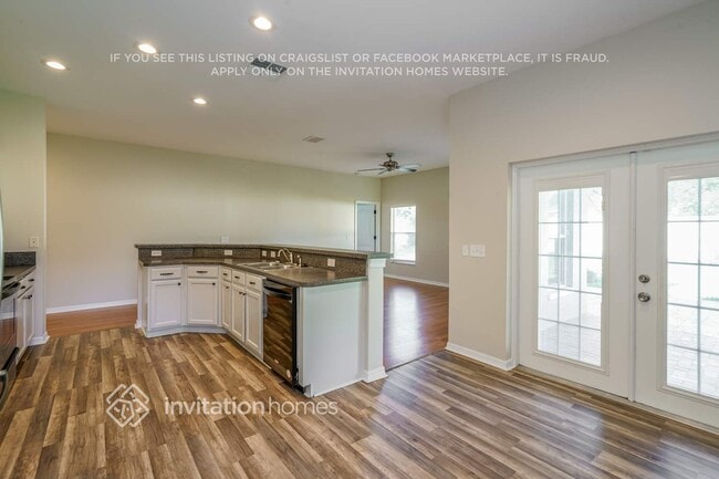 Building Photo - 810 Coade Stone Dr