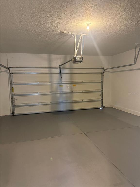 Building Photo - 16067 Pebble Blf Lp