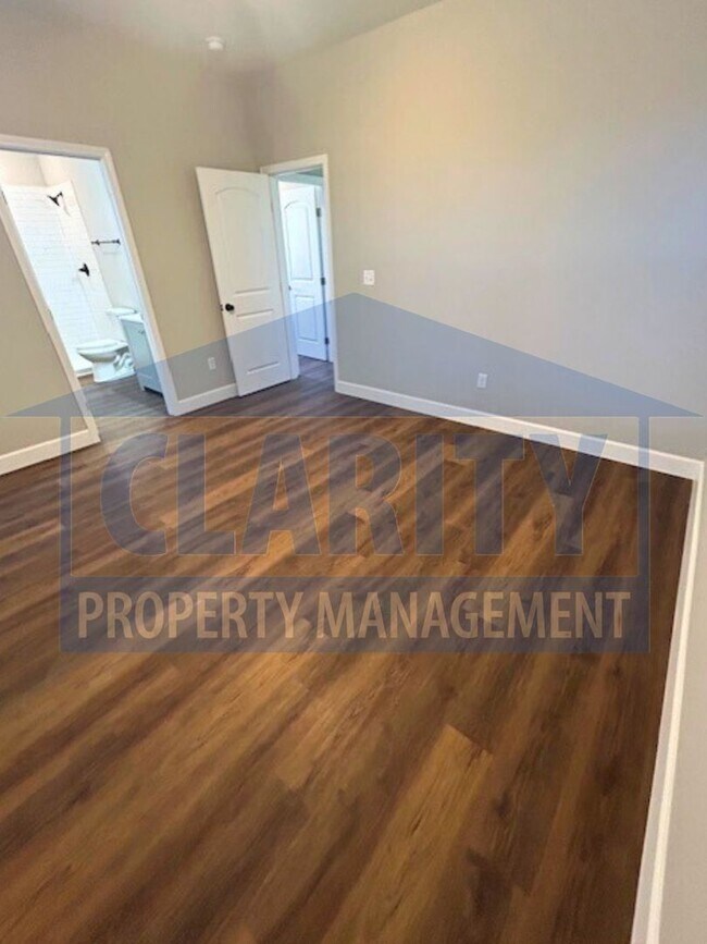 Building Photo - *Brand New* 3 bedroom home!