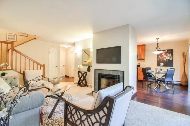 Building Photo - 1391 Gazdar Ct