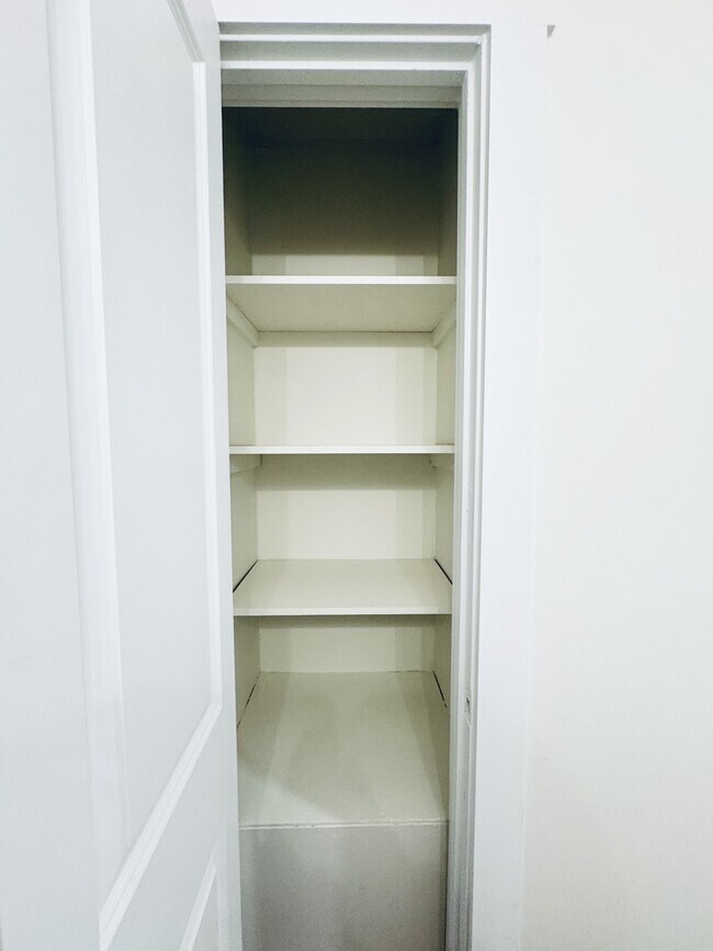 Building Photo - 2689 Fowler School Rd