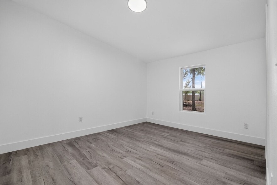 Building Photo - 7180 SW 19th Pl