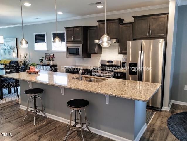 Building Photo - 520 Turnstone Dr