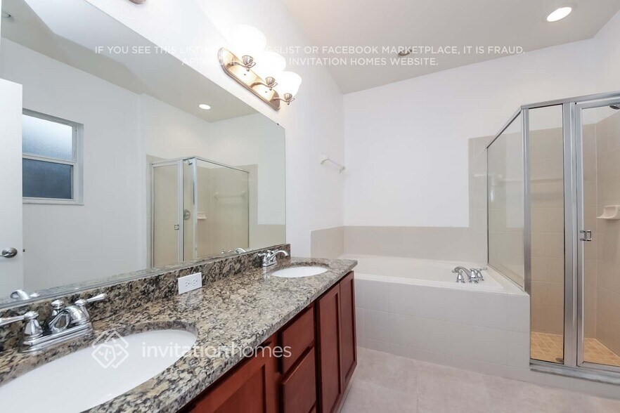 Building Photo - 3605 Bristol Cove Ln