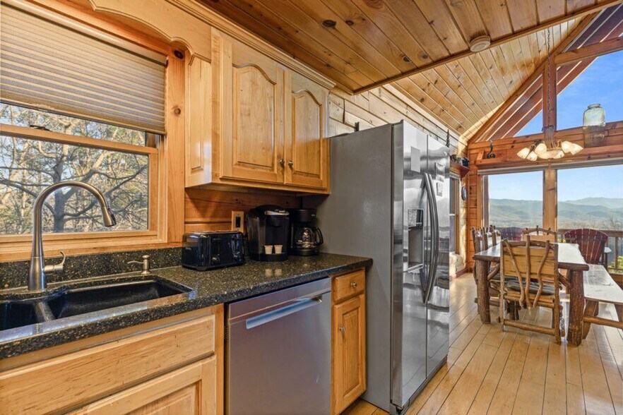Building Photo - 3044 Wears Overlook Way