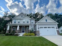 Building Photo - Spring Breeze Beauty! What a house!!!!!
