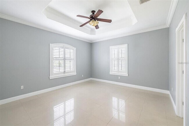 Building Photo - 2323 W Cherry St