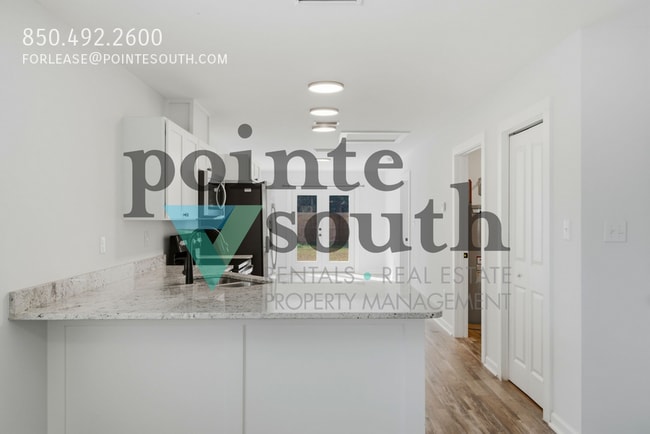 Building Photo - 22771 Racine St