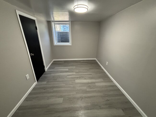 Building Photo - Cozy 3-bed home in Gary!