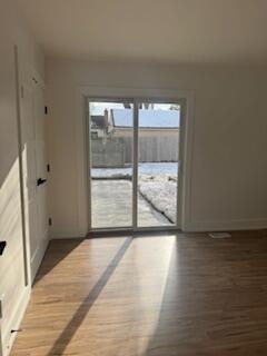 Building Photo - 19371 Shadyside St