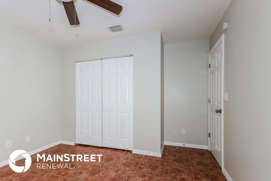 Building Photo - 1545 20th Ct SW