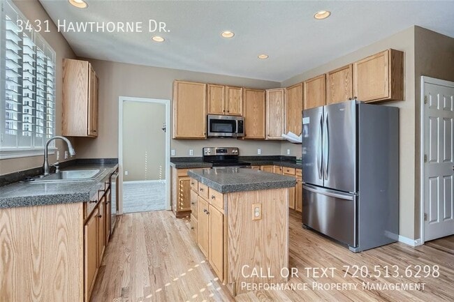 Building Photo - 3431 Hawthorne Dr