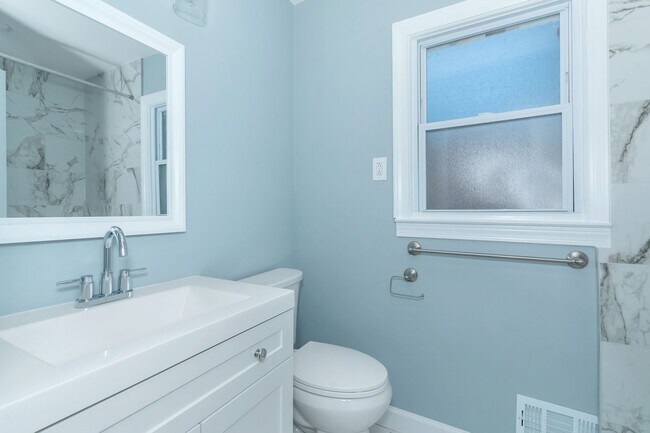 Building Photo - Don’t Miss Out! Look, Lease, and Live Specials EXTENDED to January 31st!