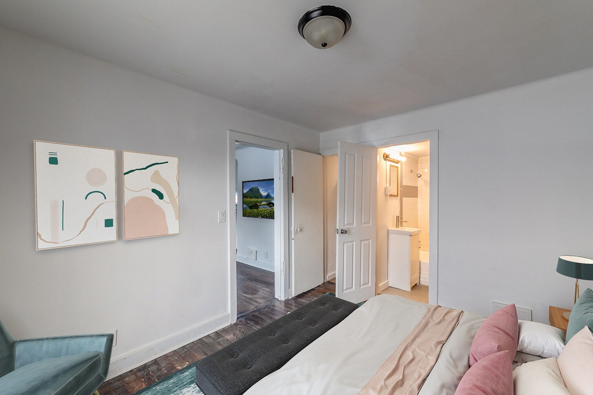 Building Photo - 1610 S Cedar St