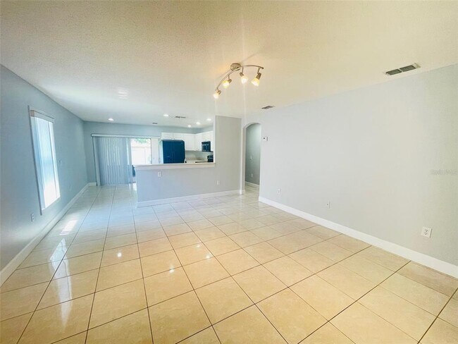 Building Photo - 251 Owenshire Cir