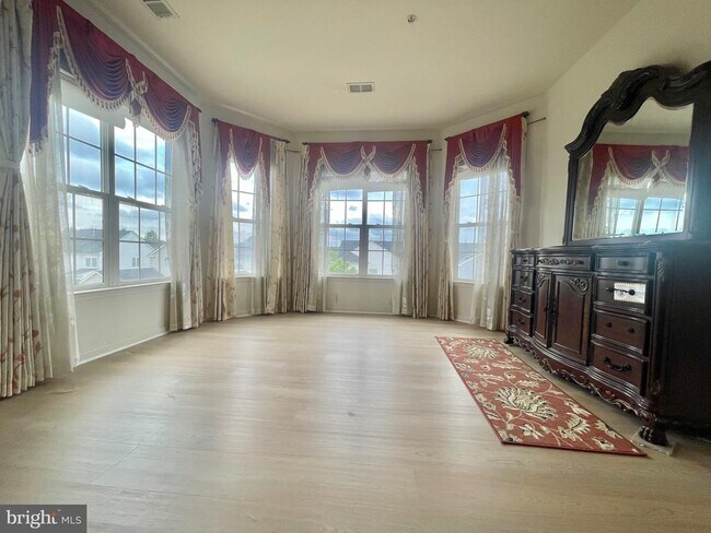 Building Photo - 23110 Mistflower Dr