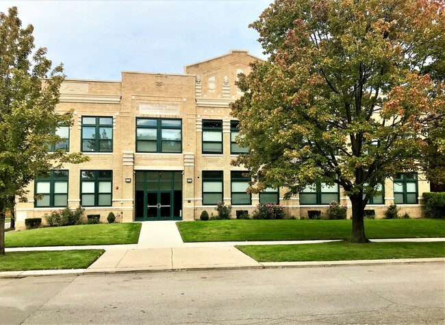 Primary Photo - Kirby Center Lofts