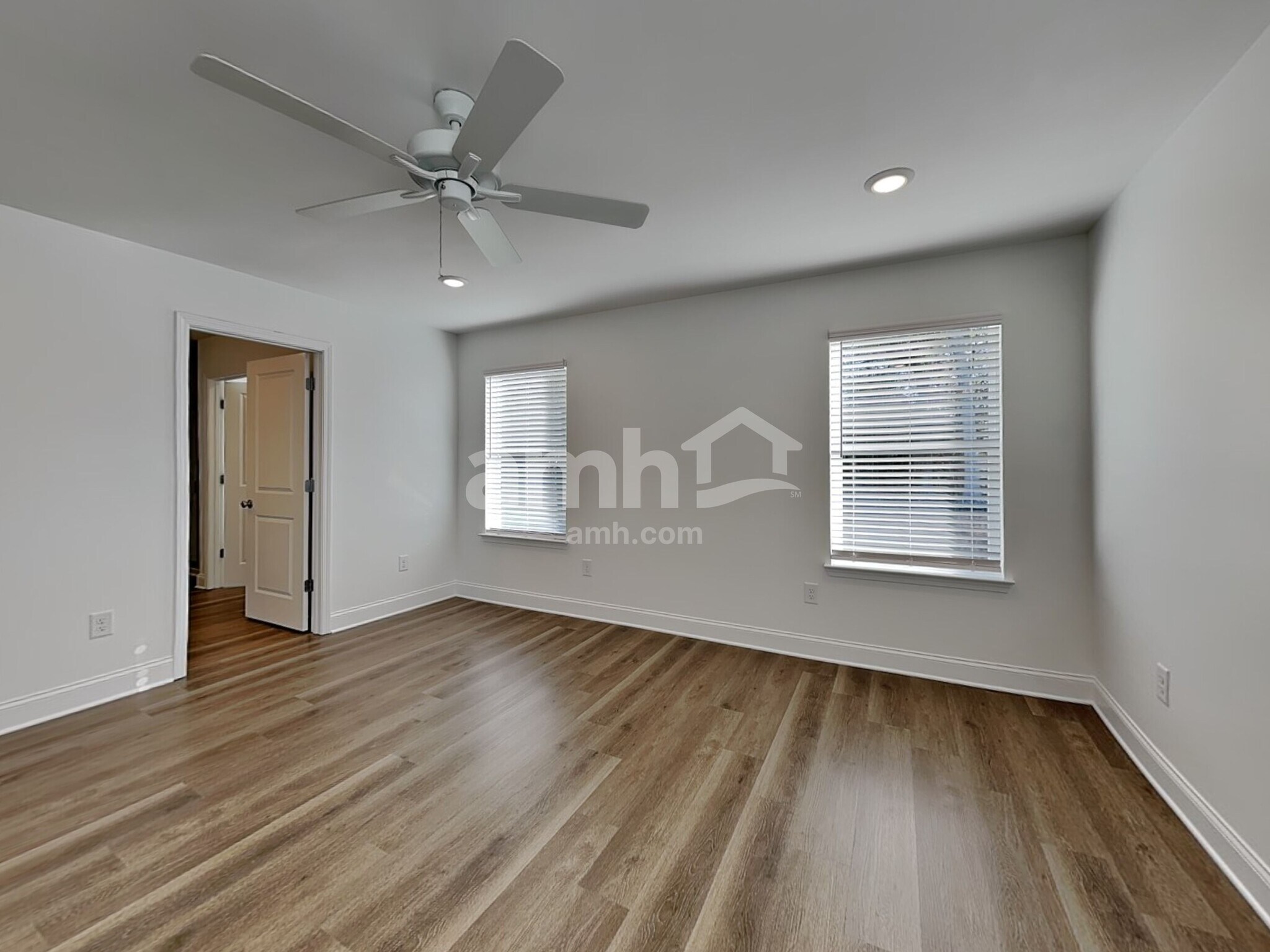 Building Photo - 78 Hickory Ct