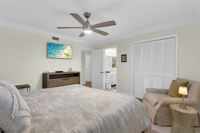 Building Photo - 222 Harbour Dr