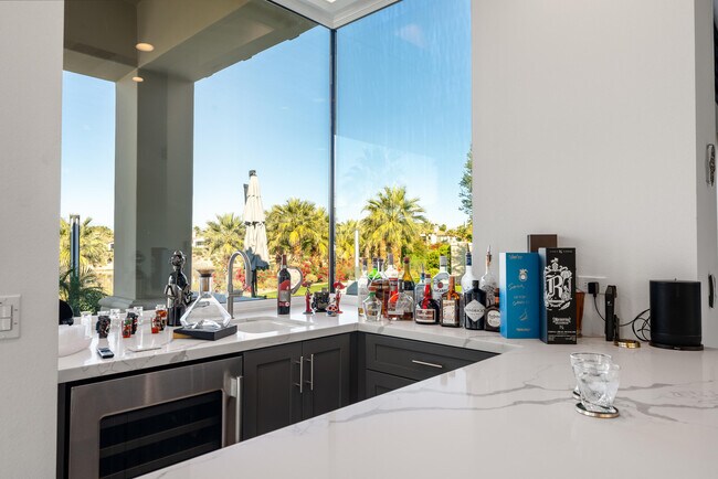 Building Photo - 75642 Via Livorno