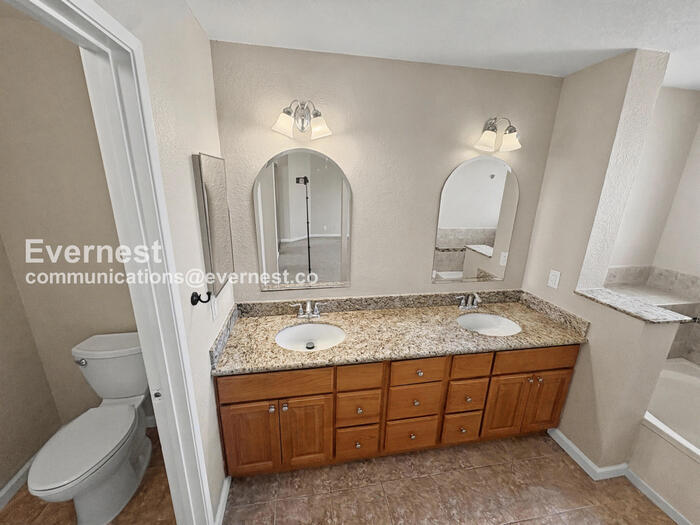 Building Photo - 4764 Woodduck Common