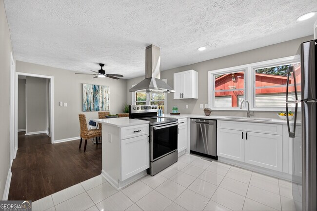 Building Photo - 2064 Gober Ave SE