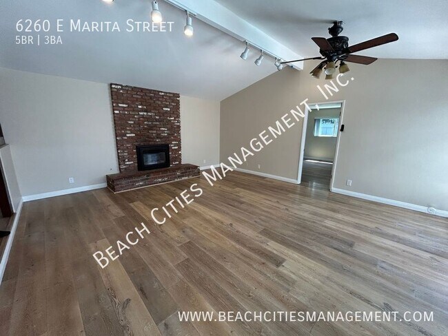 Building Photo - 6260 E Marita St
