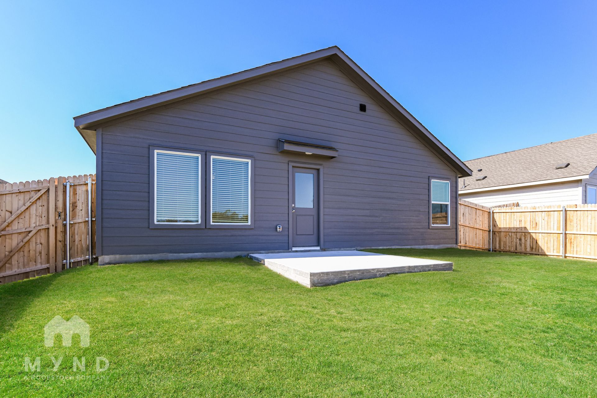 Building Photo - 2713 Ctr Crk Ln