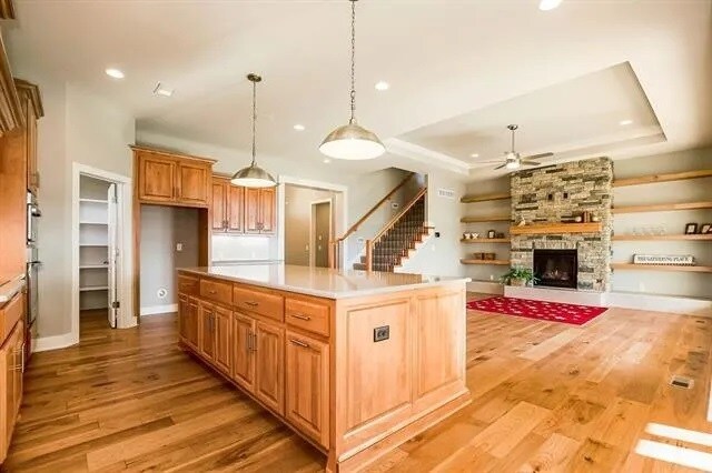 Living Room - 17332 Ballentine St