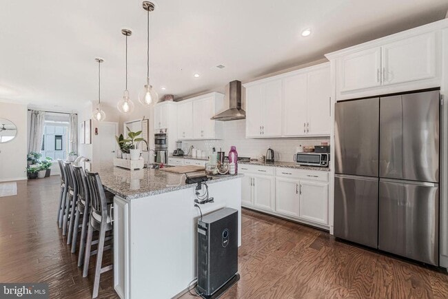 Building Photo - 23619 Waterford Downs Terrace