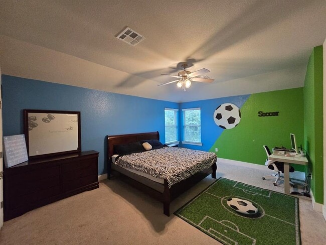 Building Photo - 9713 McKnight Lp