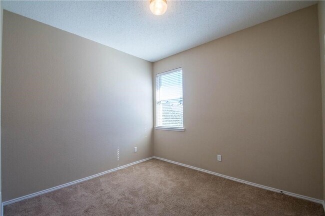 Building Photo - 6316 Downeast Dr
