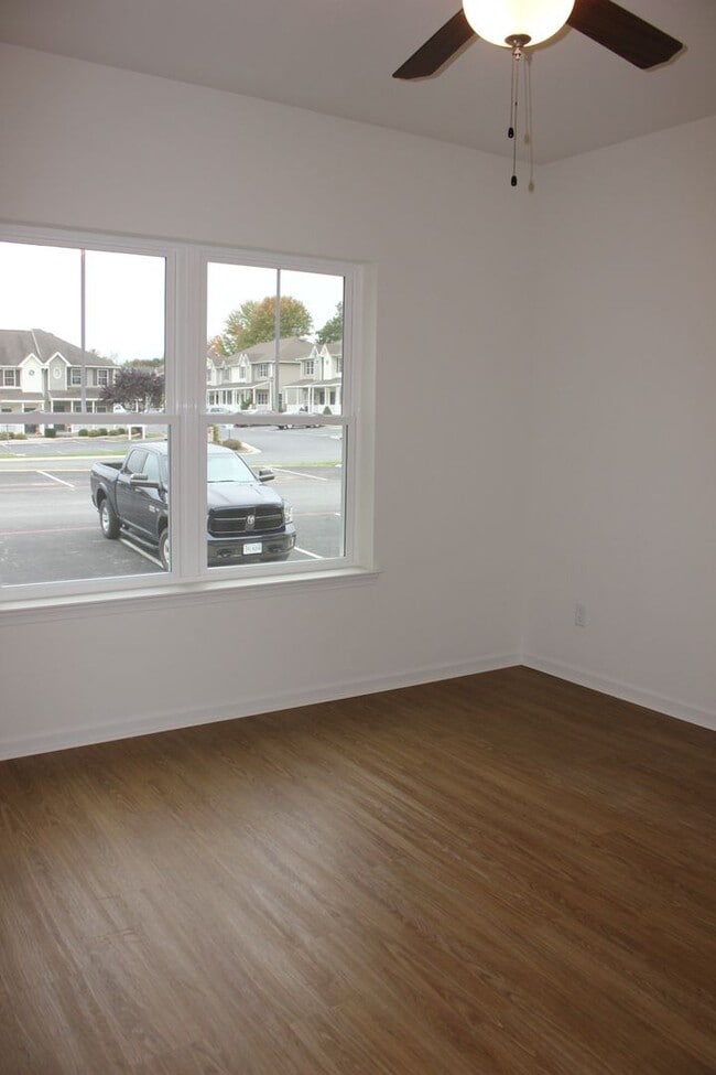 Building Photo - 2 Bed 2 Bath Condo for Rent