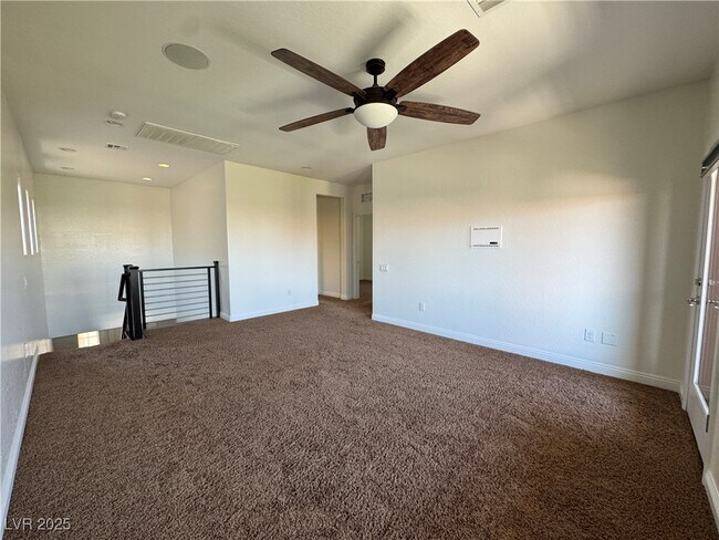 Building Photo - 2090 Morro Vista Dr
