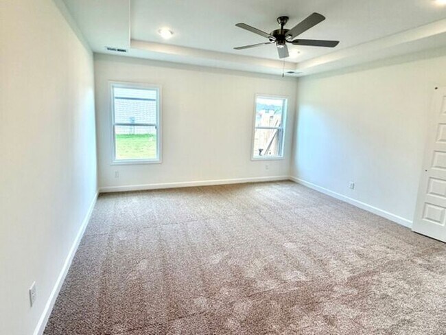 Building Photo - Now Leasing a brand new 5-bedroom 3 bath home in Somerville.