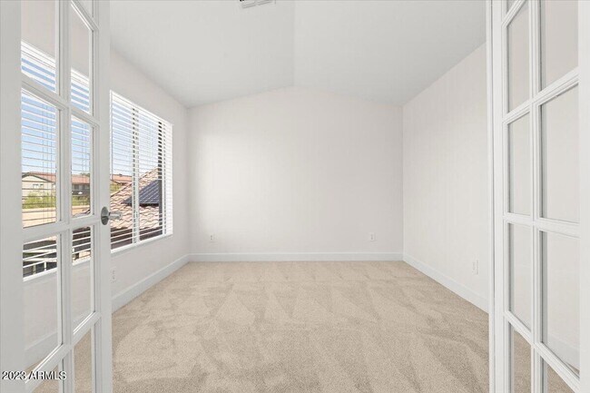 Building Photo - 10410 E Morning Star Dr